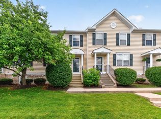 7223 Colonial Affair Dr #12, New Albany, OH 43054