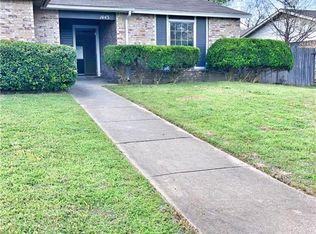 1443 Brook Meadow Cir, Lancaster, TX 75134