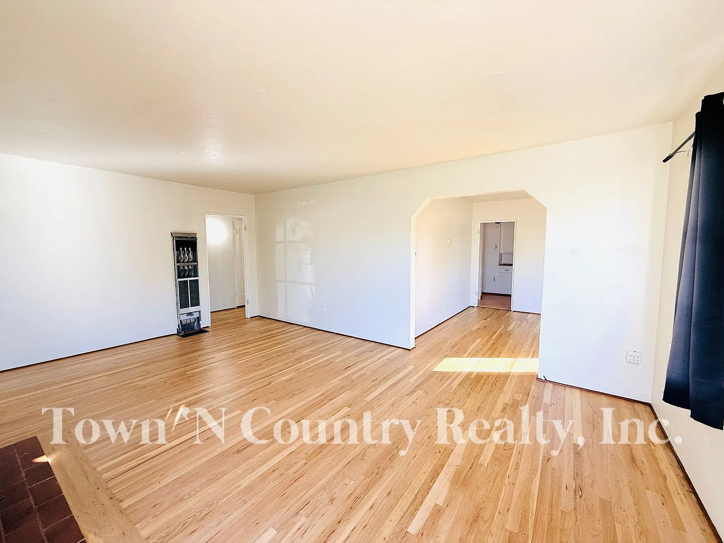 Charming 3-Bedroom Home in South Salinas Just Reduced! — Photo 4