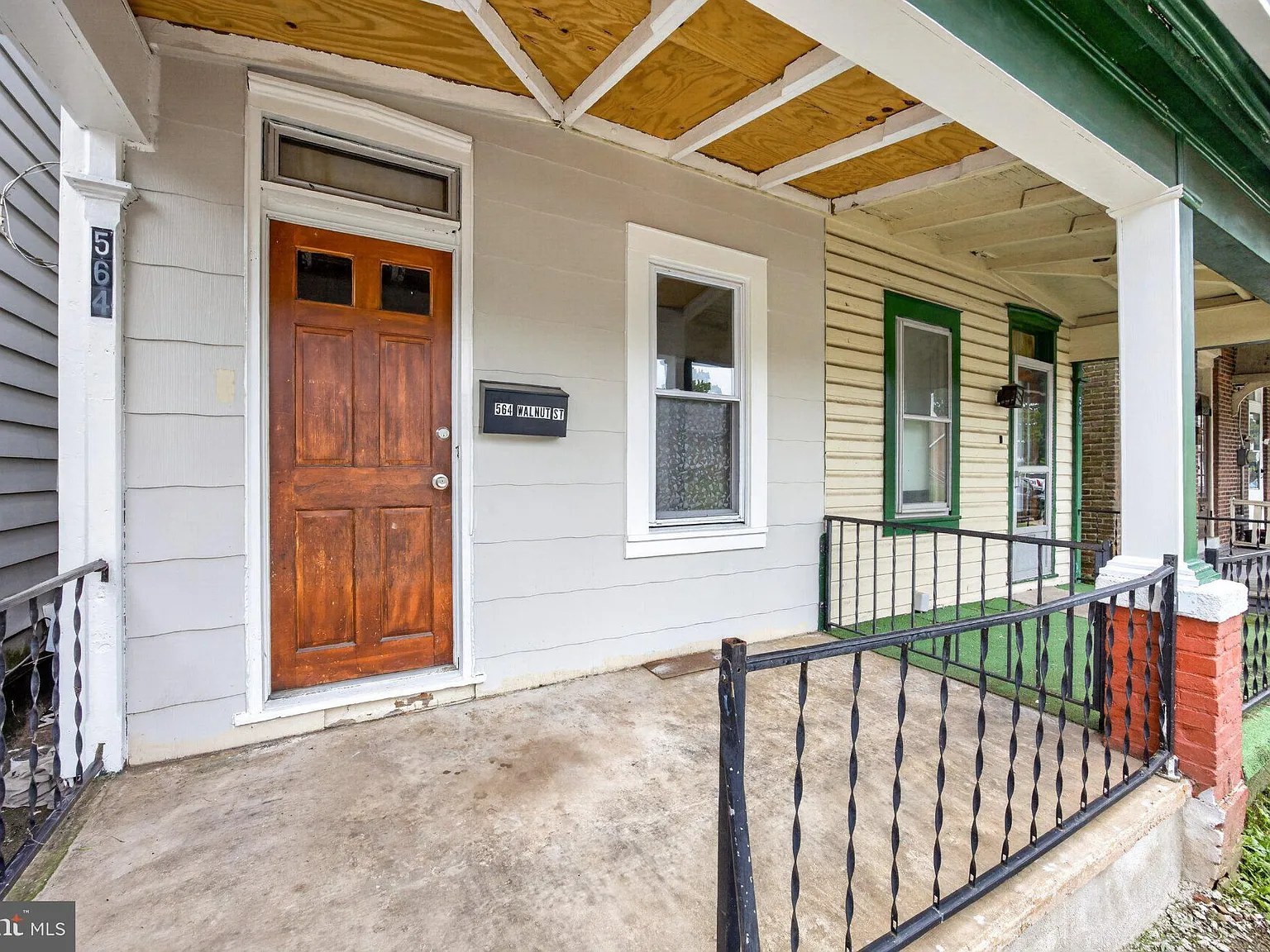 2 bed, 1.0 bath, 864 sqft, $1,450 — Photo 3