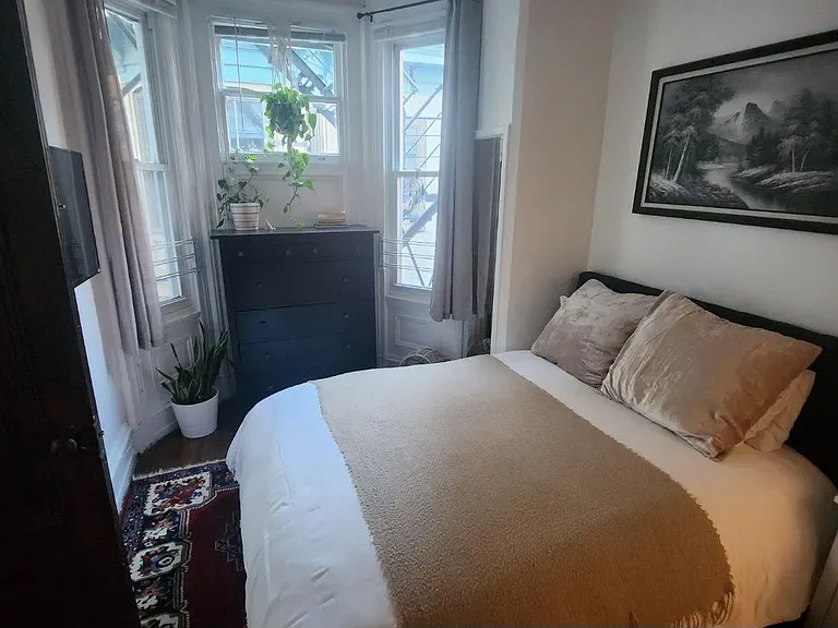 3421 Race St #2 — Photo 11