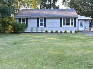 83 Crystal Lake Rd, Stamford, CT 06905