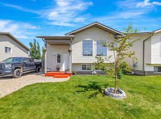 1505 W 49th Ave, Lloydminster, SK S9V 2E7