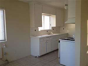 3rd image of 6727 Irvine Ave APT 5