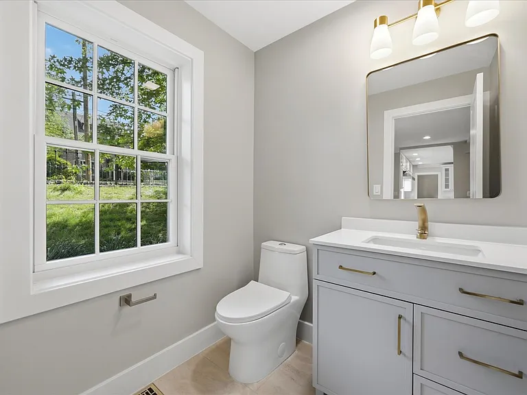 3517 Rodman St NW — Photo 41
