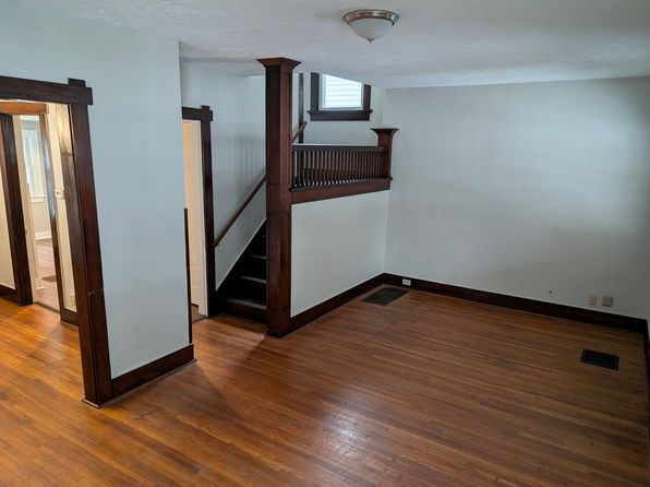 843 Saint Nicholas Ave