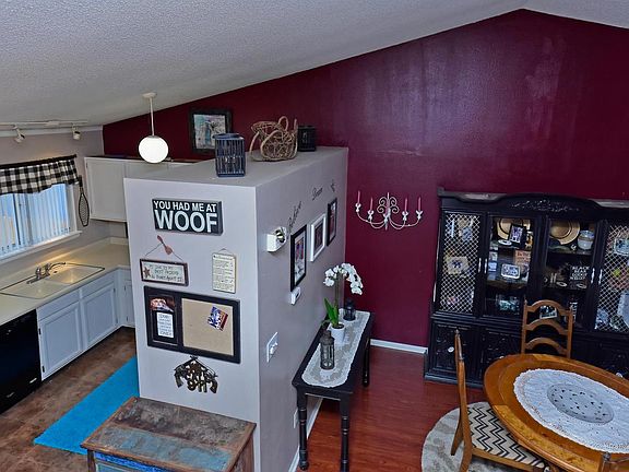 3rd image of 10432 Strasburg Way