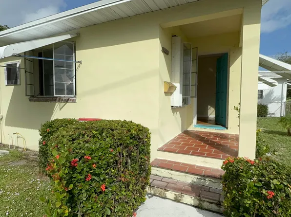 1201 N Palmway, Lake Worth Beach, FL 33460