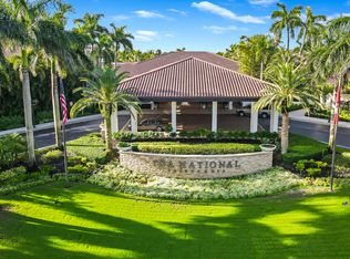 809 Club Dr, Palm Beach Gardens, FL 33418