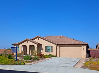 2073 James Gaynor St, Fallbrook, CA 92028
