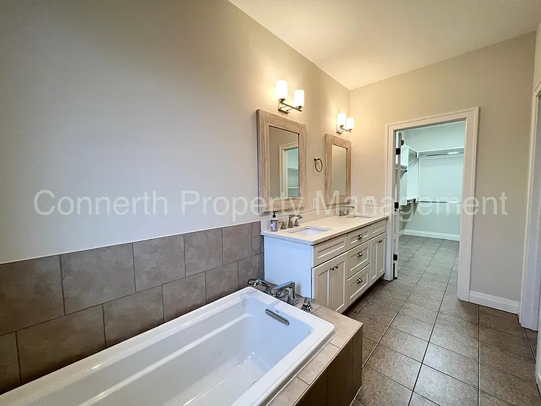 1615 Porter Ave #A — Photo 14