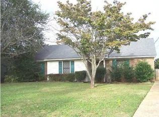 3237 Hillcrest Ln, Montgomery, AL 36109