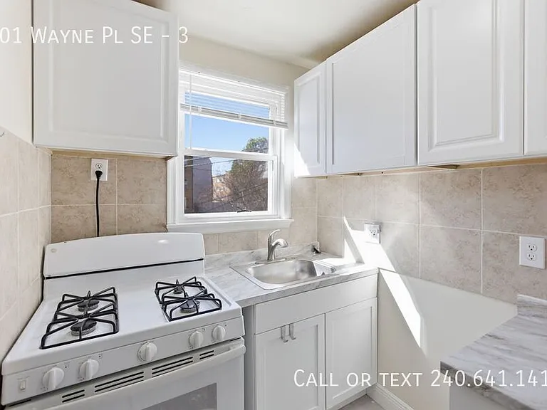 101 Wayne Pl SE #3 — Photo 6