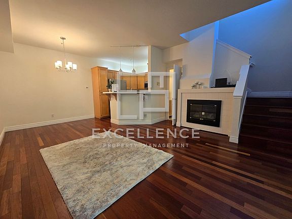 4th image of 1035 Esperanza Ct