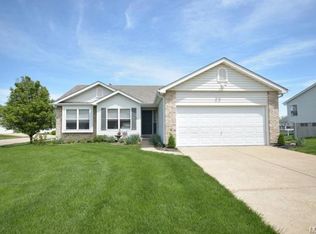 2351 Eagle Forest Dr, Saint Charles, MO 63303