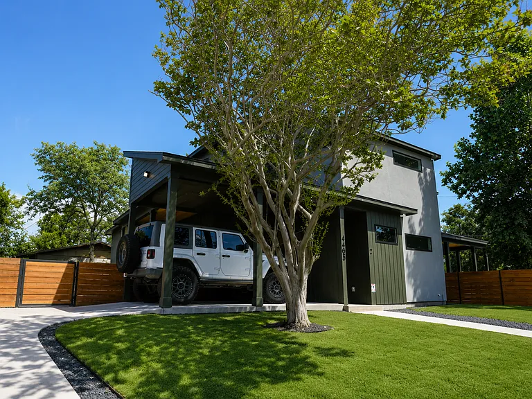 4405 Mount Vernon Dr #B — Photo 13