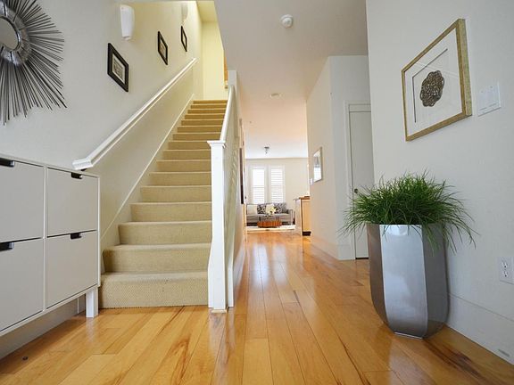 4th image of 895 Altaire Walk