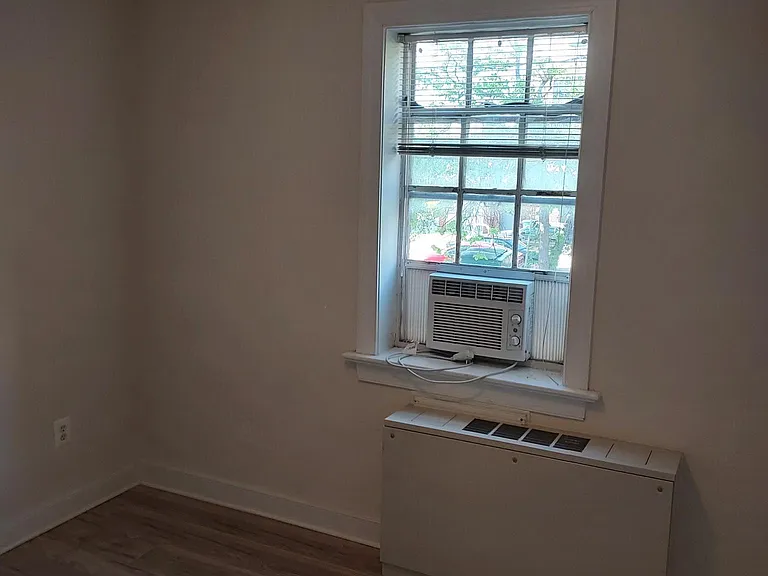 610 Madison St #200 — Photo 7