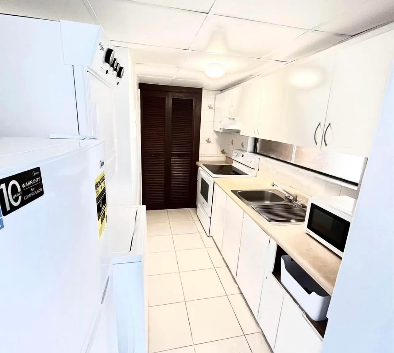 1 bed, 671 sqft, $1,300 — Photo 4