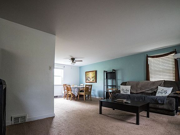 2nd image of 1544 Reamer St