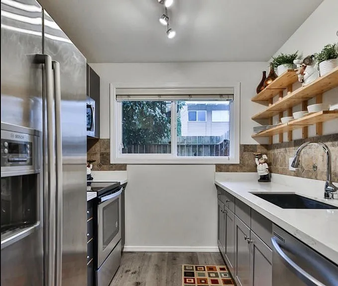 12255 SE 56th St #316 — Photo 11