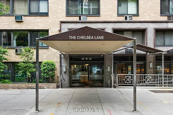 Sold by Town Residential | media 24