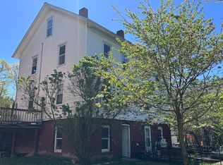 32-34 East Ct, Ware, MA 01082