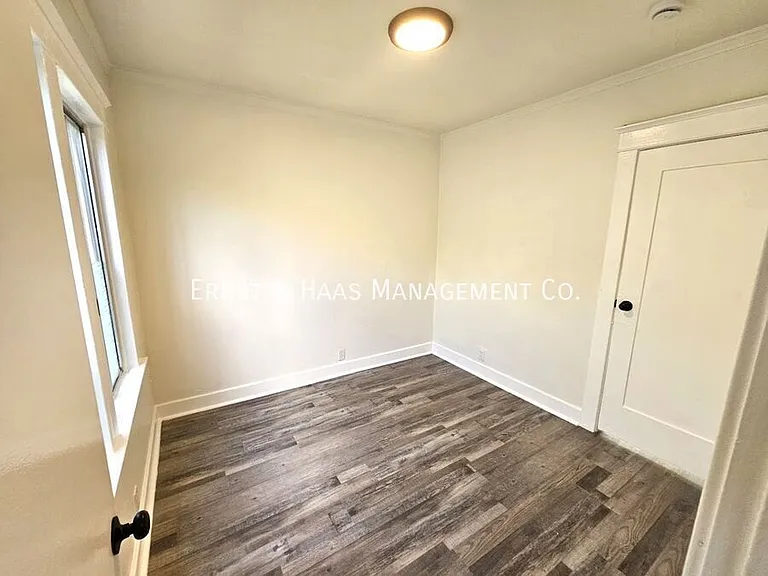 1306 E Hellman St #3 — Photo 7