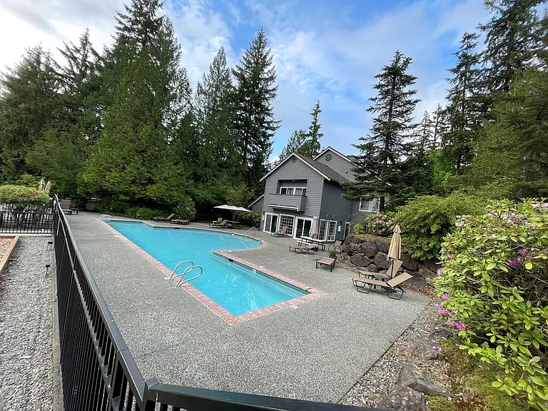 15433 Country Club Dr #A204 — Photo 24