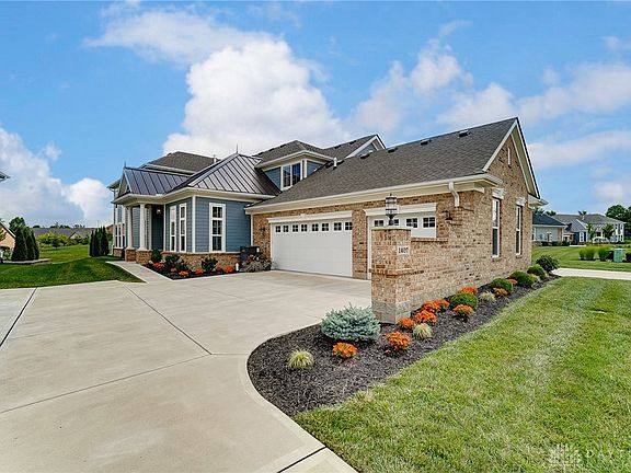 2nd image of 1407 Spanish Moss Way