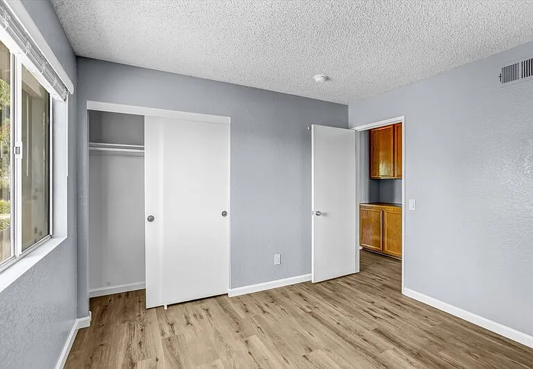 625 Forester Ln — Photo 21