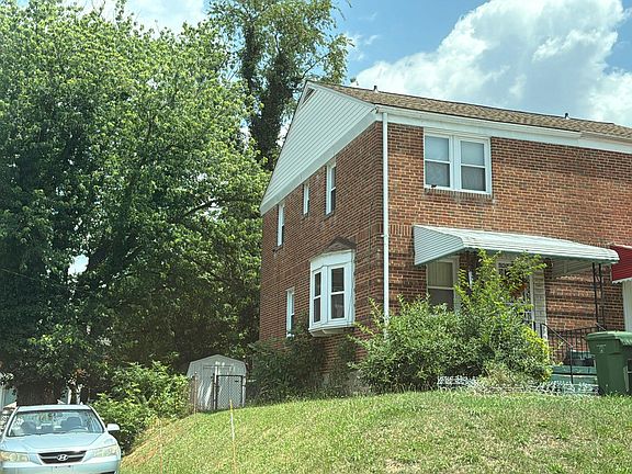 3rd image of 5606 Cadillac Ave
