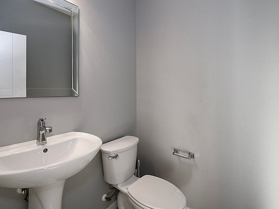 4th image of 3811 Stacy Dr