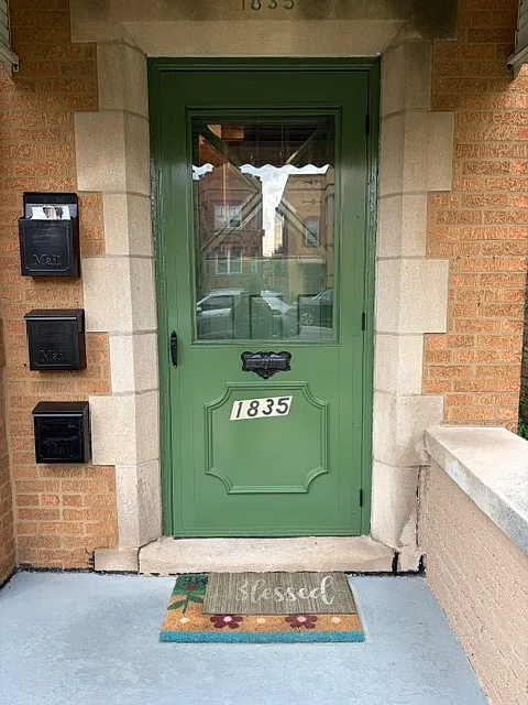 1 bed, 750 sqft, $1,550 — Photo 2