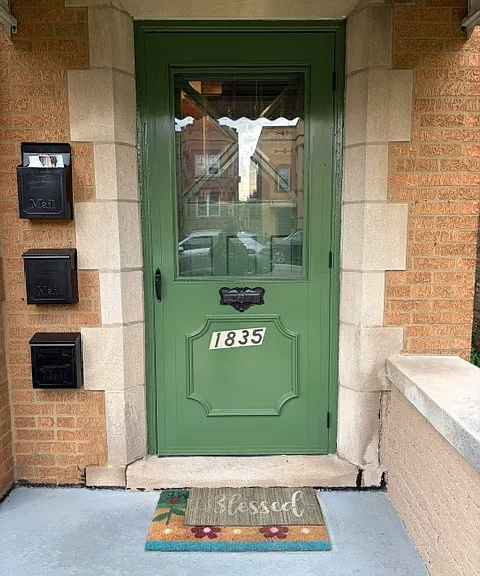 1835 Home Ave #1 — Photo 2