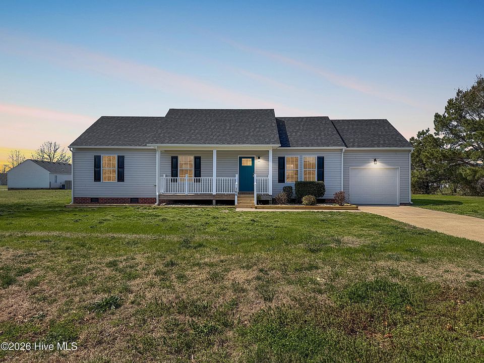 1st image of 108 Woodland Way