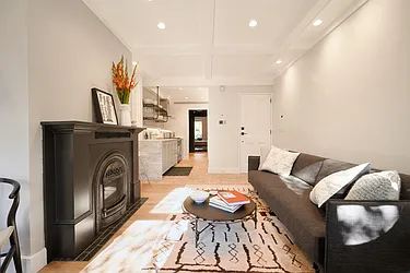 Rented by Living New York