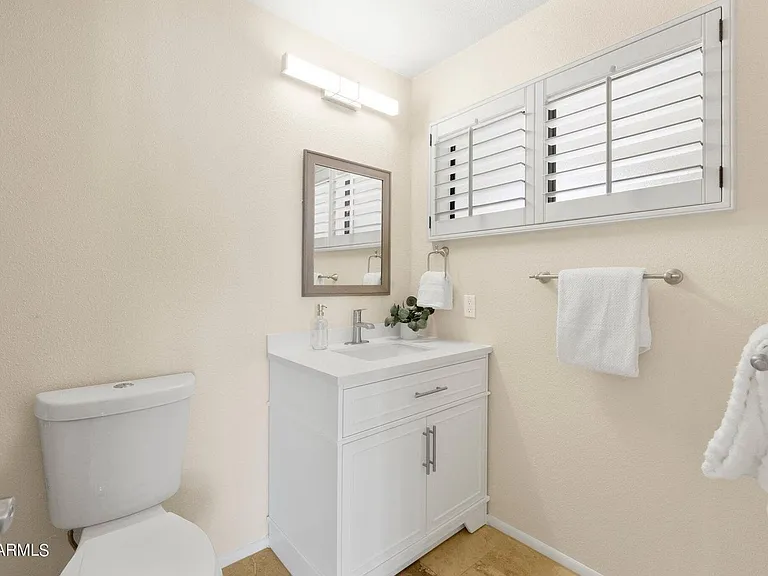 6846 E Kelton Ln — Photo 15