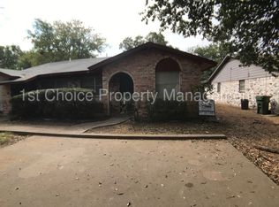 2212 Viewtop Ln, Arlington, TX 76012