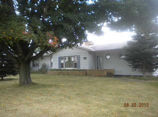 9330 N Alpine Rd, Machesney Park, IL 61115