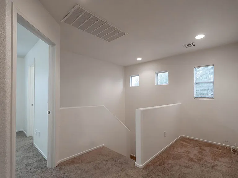 10380 Commanche Moon Ave — Photo 15