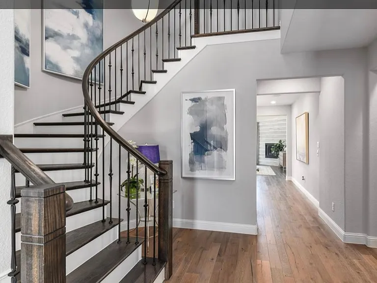 1759 Bluebird Ct — Photo 2