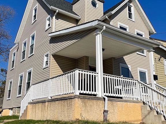 5th image of 118 N Scott Ave