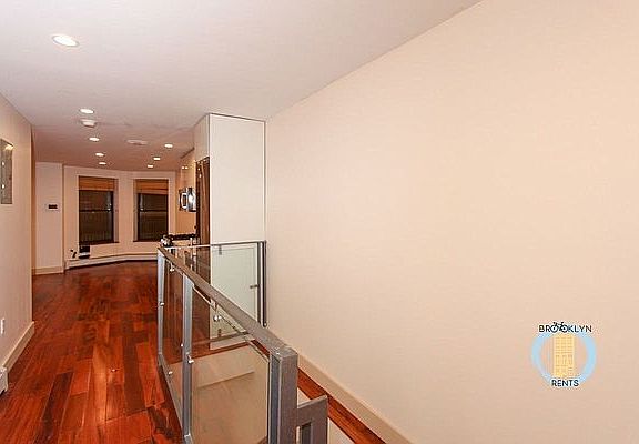 4th image of 187 Lefferts Pl #G