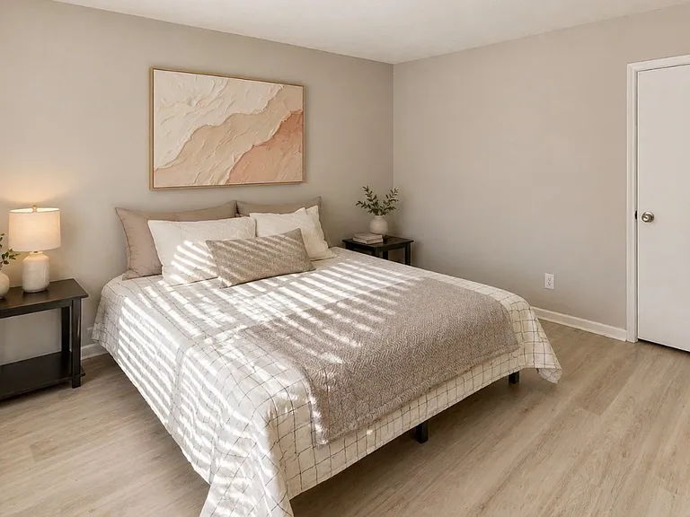 410 Lake Dylan Ct — Photo 1