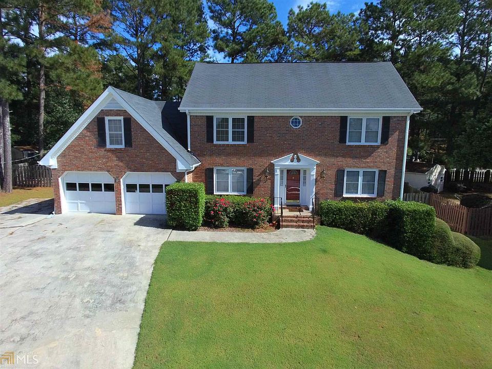 1st image of 2310 Diana Ct
