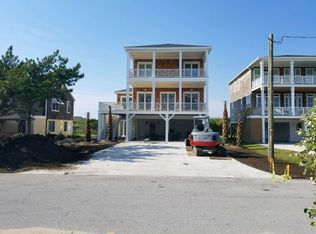 1006 Ocean Ridge Dr, Atlantic Beach, NC 28512