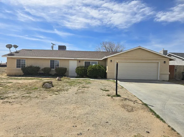 9200 Fuchsia Ave, California City, CA 93505