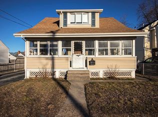 575 Newport Ave, Pawtucket, RI 02861