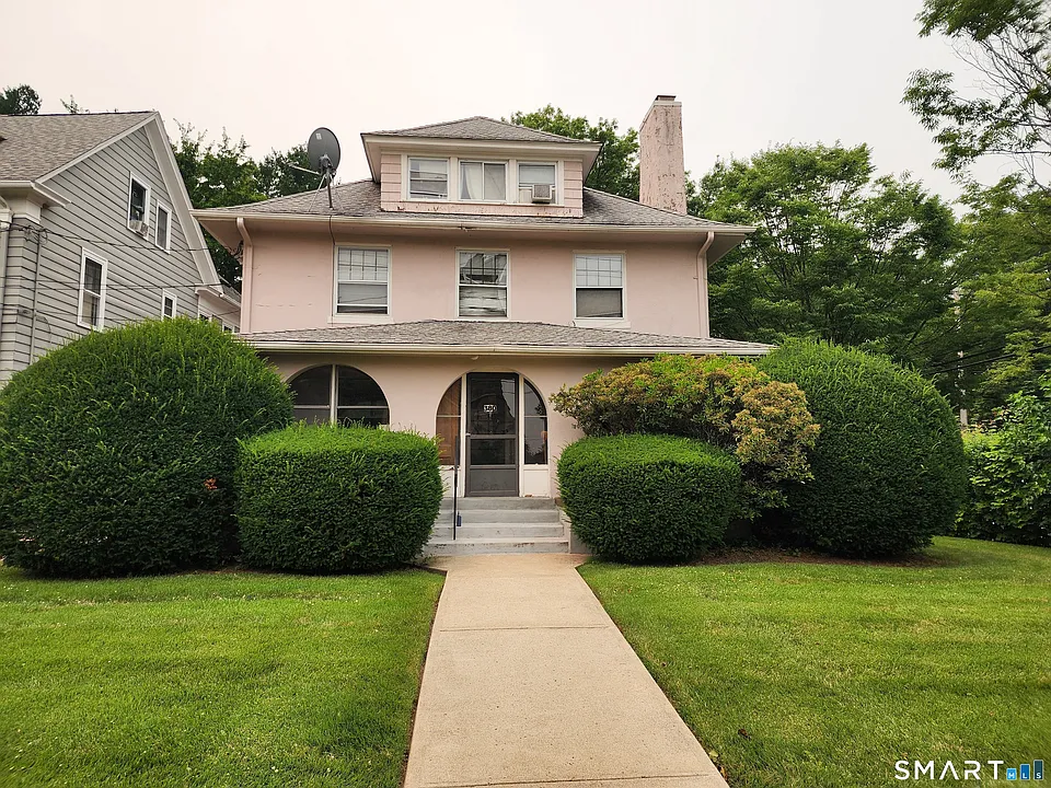 380 McKinley Ave #1